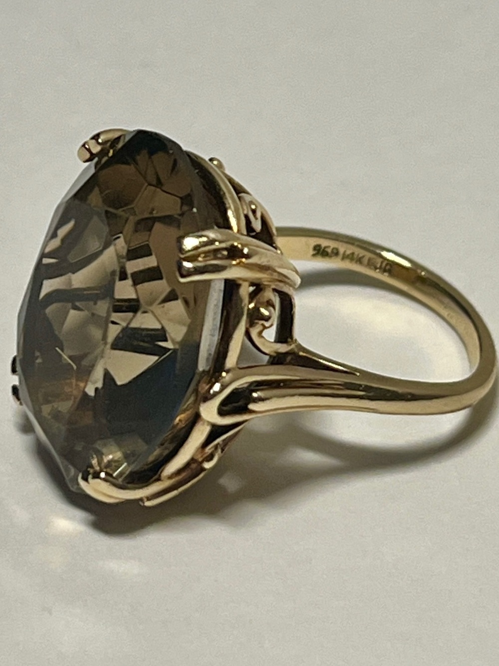 14k Gold Brilliant-Cut Smoky Quartz Estate Vintage Cocktail Ring, Size 7 1/4 - Picture 8 of 15